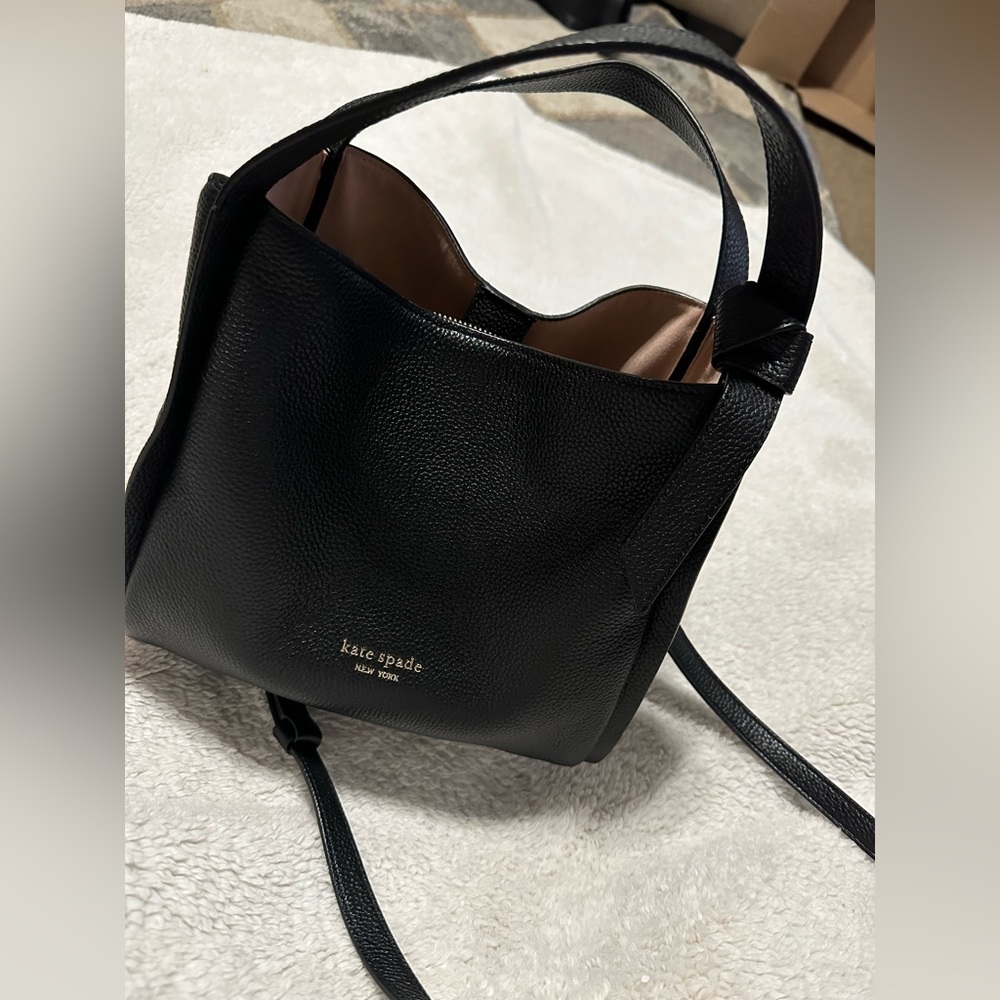 Kate spade medium knot
